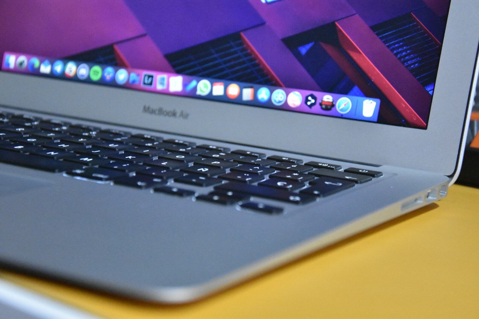 The macOS Tahoe Window Resize Issue Explained